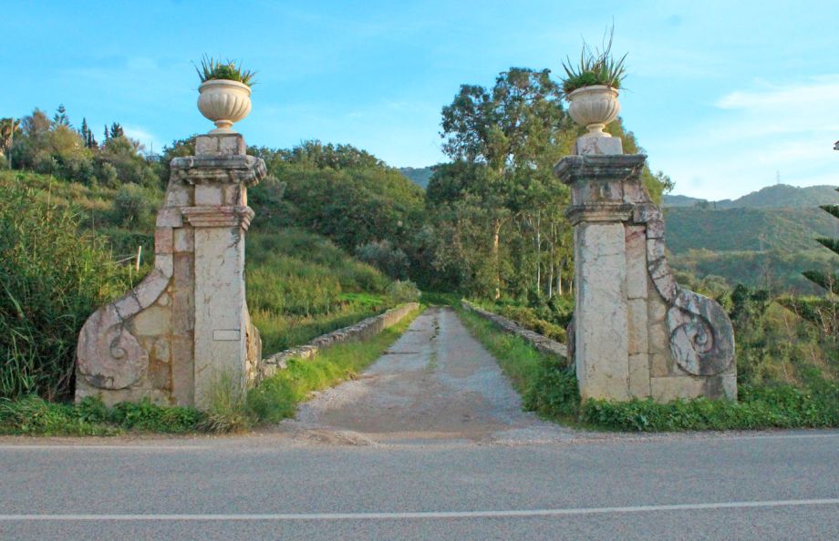 Ingresso Santo Pietro Agriturismo